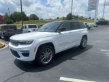 New 2025 Jeep Grand Cherokee Summit image 6