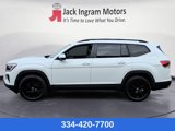 New 2025 Volkswagen Atlas SE image 2