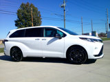 Used 2024 Toyota Sienna XSE image 2