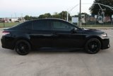 Used 2020 Toyota Camry SE image 6