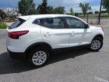 Used 2017 Nissan Rogue Sport S image 4