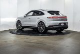 Certified 2025 Porsche Cayenne S image 3