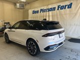 Used 2024 Lincoln Nautilus Reserve w/ Equipment Group 202A image 6