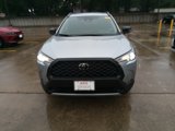 Used 2025 Toyota Corolla Cross LE image 2