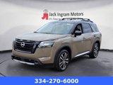 New 2025 Nissan Pathfinder Platinum w/ Black Appearance Package image 1