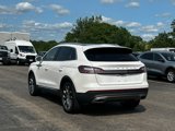 Used 2022 Lincoln Nautilus Reserve image 3