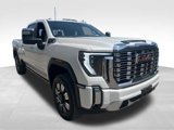 Used 2024 GMC Sierra 2500 Denali w/ Denali Reserve Package image 3