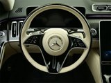 Used 2022 Mercedes-Benz S 500 4MATIC image 3