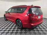 New 2025 Chrysler Pacifica Select image 6