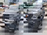 Used 2020 Jeep Grand Cherokee Altitude image 3