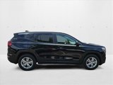 Used 2024 GMC Terrain SLE image 4