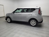 Used 2023 Kia Soul LX w/ LX Technology Package image 3