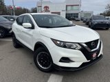 Used 2020 Nissan Rogue Sport S image 1