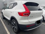 Used 2025 Volvo XC40 B5 Plus image 3