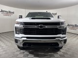Used 2024 Chevrolet Silverado 2500 LT w/ Convenience Package image 2