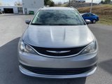 Used 2020 Chrysler Voyager Lxi image 3