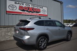 Used 2023 Toyota Highlander XLE image 5