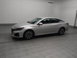 Used 2023 Nissan Altima 2.5 SV image 2
