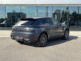 Certified 2025 Porsche Macan Turbo image 5