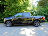 Used 2023 Ford F150 Lariat image 2