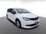 Used 2024 Chrysler Voyager LX image 3