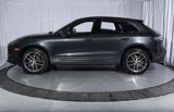 Certified 2025 Porsche Macan image 2