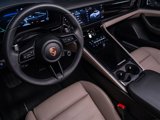 Certified 2025 Porsche Panamera image 4
