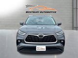 Used 2022 Toyota Highlander XLE image 2