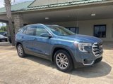 Used 2024 GMC Terrain SLT image 2