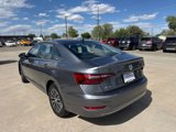 Used 2021 Volkswagen Jetta image 5