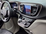 Used 2017 Chrysler Pacifica Touring-L Plus image 6