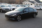 Used 2023 Hyundai Elantra SEL w/ Convenience Package image 3