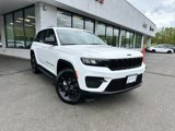 New 2025 Jeep Grand Cherokee Altitude image 3