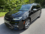 New 2026 Chrysler Pacifica Pinnacle image 3