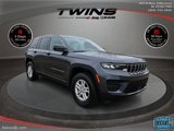 Used 2024 Jeep Grand Cherokee Laredo w/ Luxury Tech Group I image 2