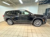 New 2025 Buick Enclave Preferred w/ Power Package image 4