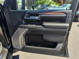Used 2024 GMC Sierra 3500 Denali w/ Technology Package image 4