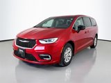 New 2026 Chrysler Pacifica Select image 3