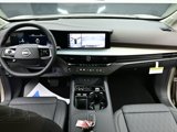 New 2025 Nissan Murano Platinum image 2
