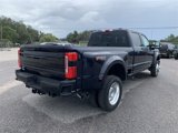 New 2025 Ford F450 Platinum w/ FX4 Off-Road Package image 4