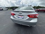Used 2018 Toyota Camry image 5
