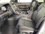 New 2025 Jeep Grand Cherokee Summit image 2