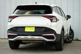 Used 2025 Kia Sportage LX image 3