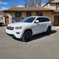 Used 2014 Jeep Grand Cherokee Altitude image 2