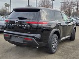 New 2025 Nissan Pathfinder S image 5