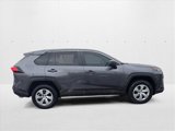 Used 2022 Toyota RAV4 LE image 4
