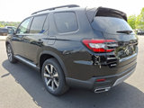 New 2025 Honda Pilot Touring image 4