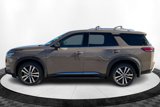 New 2025 Nissan Pathfinder Platinum image 2