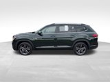 Used 2022 Volkswagen Atlas SEL R-Line image 4