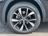 New 2025 Volkswagen Atlas SEL Premium R-Line image 4